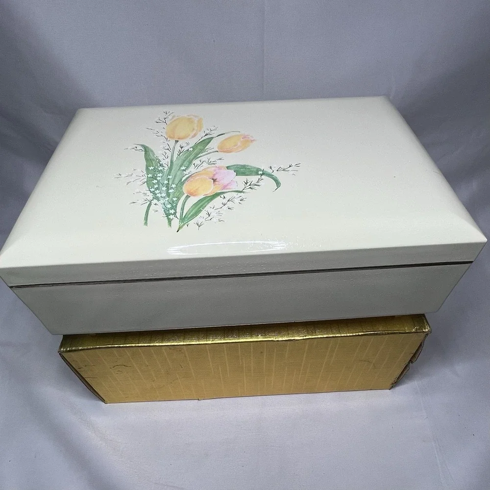 Vintage Yellow White Tulip‎ Flower Japan Music Jewelry Box Edelweiss Bouquet
